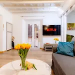 Elegantis Monti Suite Apartment