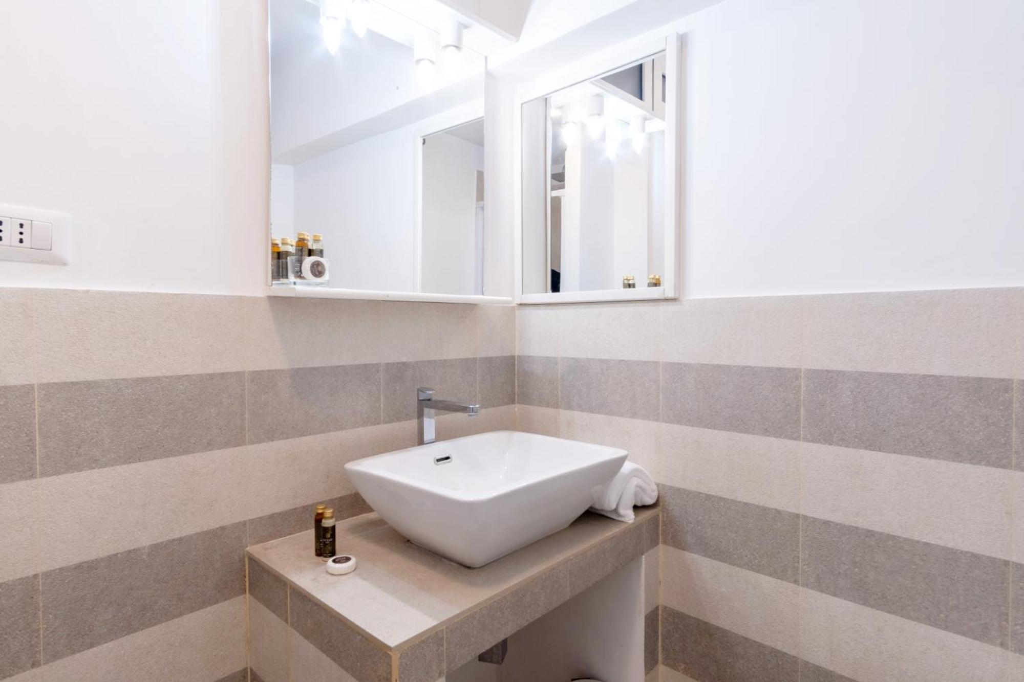 Elegantis Monti Apartment Rome