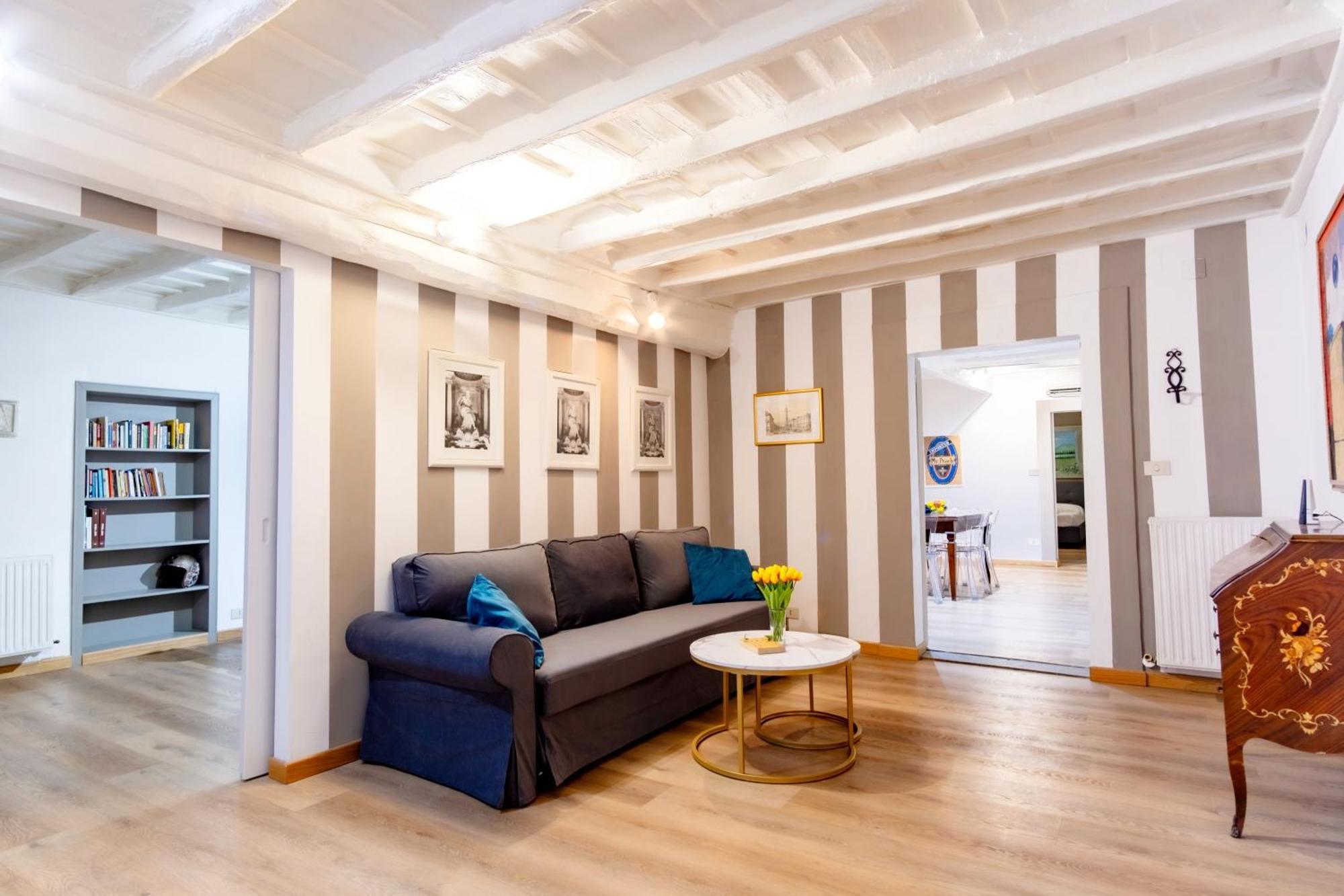 Apartment Elegantis Monti Rome