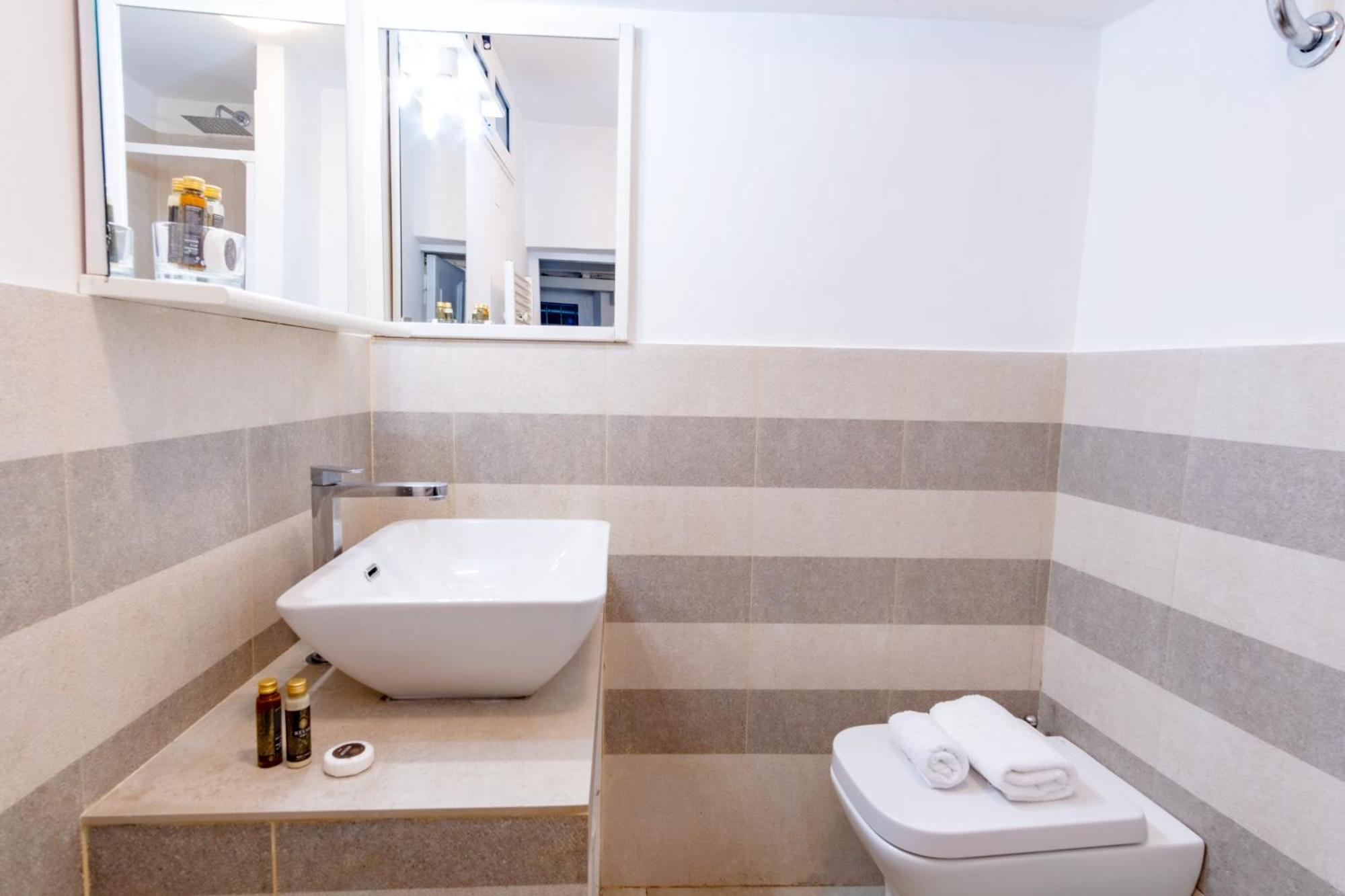 Elegantis Monti Rome